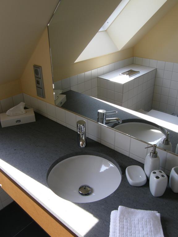 Hotel Alte Schule Reichenwalde Chambre photo