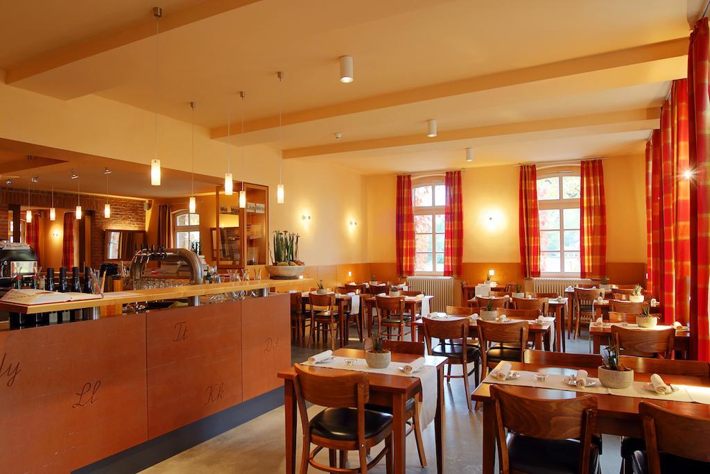 Hotel Alte Schule Reichenwalde Extérieur photo