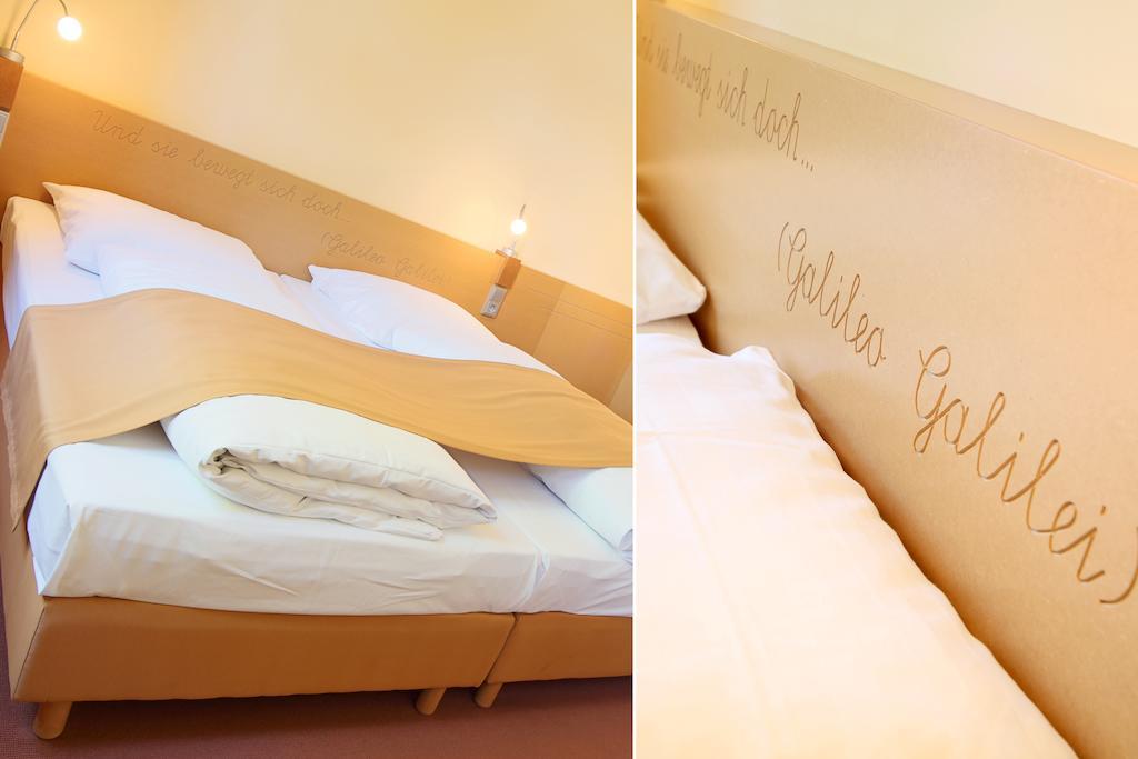 Hotel Alte Schule Reichenwalde Chambre photo